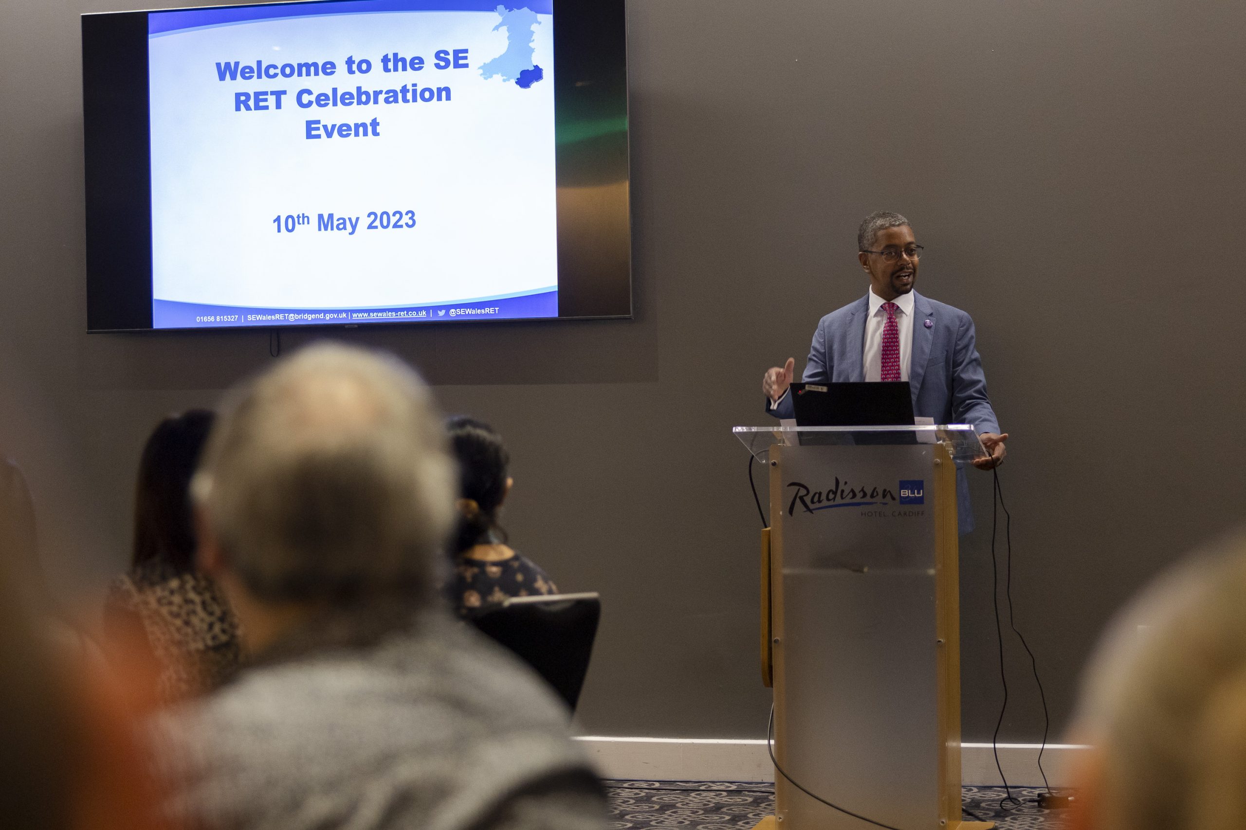 Minister for the Economy, Vaughan Gething, delivering the keynote speech to open the event